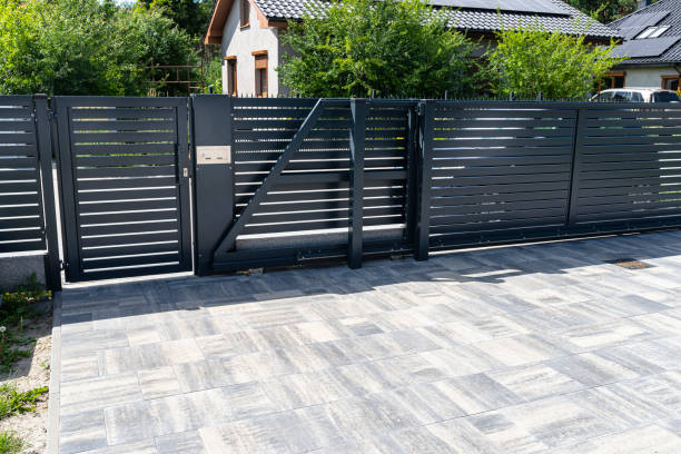 Best Decorative Driveway Pavers  in Breckenridge Hills, MO